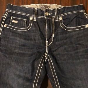 Buckle jeans